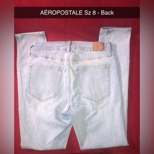 AÉROPOSTALE women’s jeans Sz 8